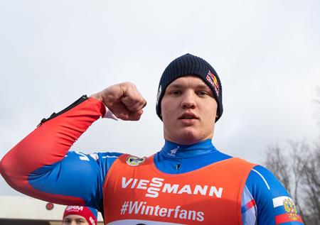 Российский саночник Репилов завоевал золото на чемпионате мира в Сочи