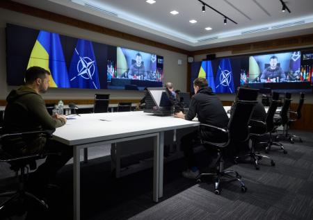 «Односторонняя любовь»: политолог высказался об отношениях НАТО и Украины