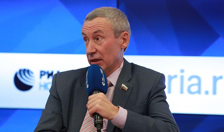 Председатель комитета Совфеда по международным делам Андрей Климов 