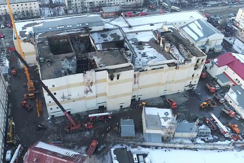 Ликвидация последствий пожара в ТЦ «Зимняя вишня» в Кемерово