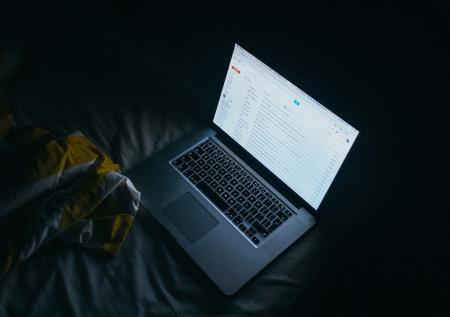 На свежих батарейках: Apple представила новые модели MacBook Air и Pro