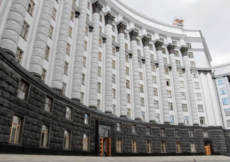 Стали известны подробности о захватившем здание кабмина Украины мужчине