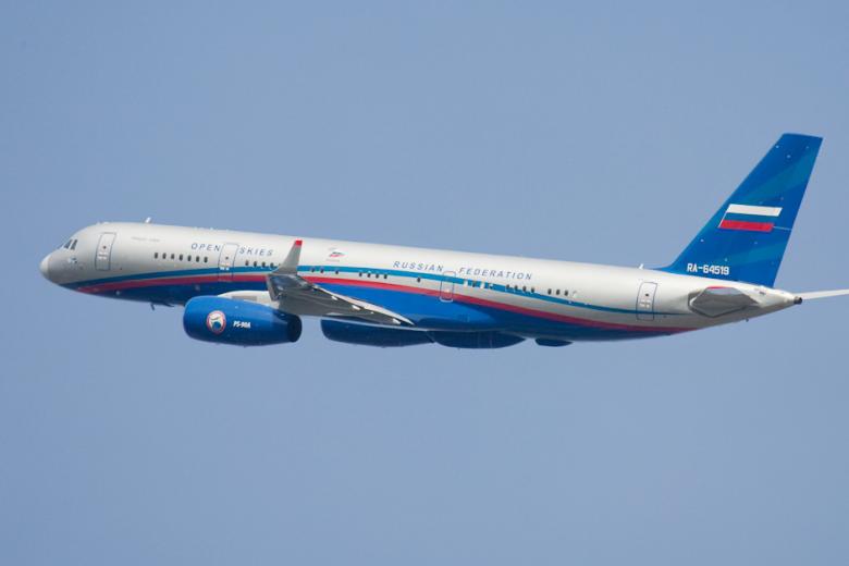 Ту-214