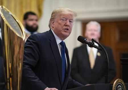 Трамп посоветовал аятолле Хаменеи следить за словами