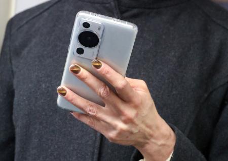 Мошенники восстановили eSIM-карту покойного и вывели более 1,2 млн рублей