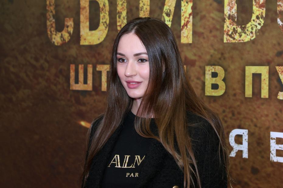 Певица Мишель Серова