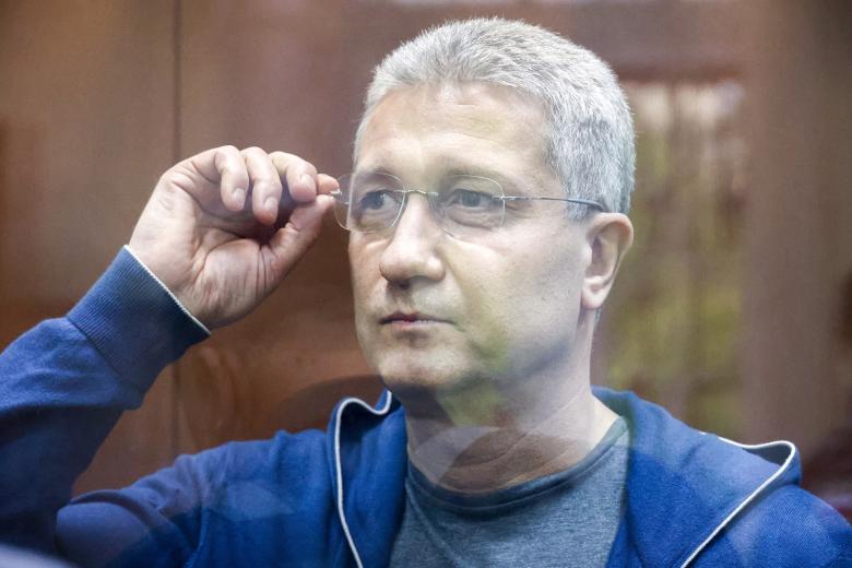 Тимур Иванов