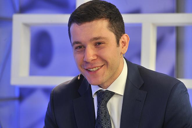 Антон Алиханов 