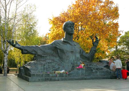 Россияне назвали любимым поэтом Сергея Есенина