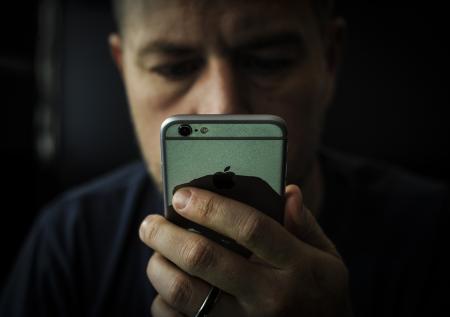 Обновление iOS 13 вызвало проблемы со звонками и батареей