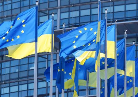 В ЕС раскрыли главные темы экстренного саммита по Украине