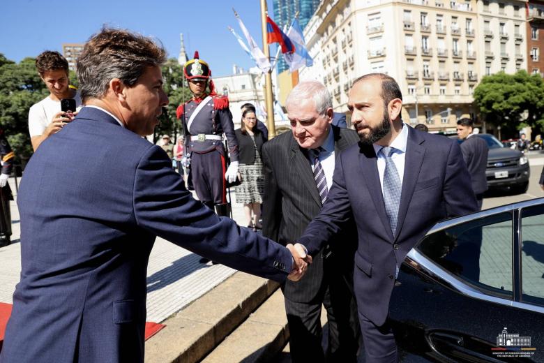 Арарат Мирзоян