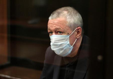 Сестра Ефремова рассказала, чем занимается актёр в колонии