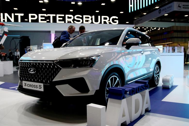 Lada X-Cross 5