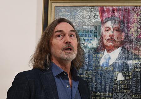 «Он живой»: Никас Сафронов о застрявшем в унитазе сыне