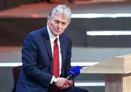 Песков связал обвинения Дании в адрес РФ с падением уровня жизни в стране