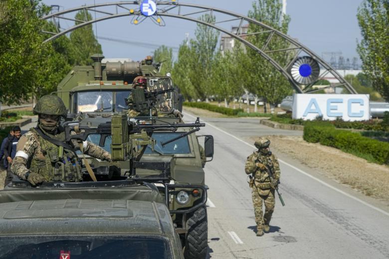 Российские военнослужащие у Запорожской АЭС