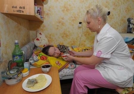Минздрав хочет внедрить услугу патронажа для взрослых на дому