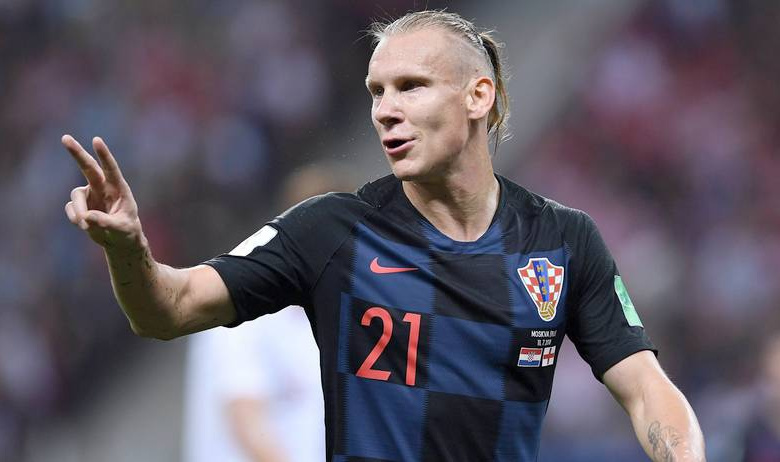 Защитник хорватской сборной Домагой Вида 