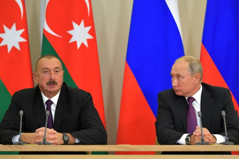 Президент Азербайджана Ильхам Алиев на встрече с президентом России Владимиром Путиным