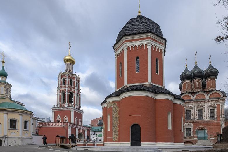 Высоко-Петровский монастырь