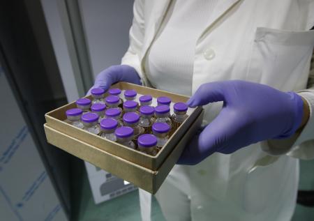 ЕС не станет ограничивать экспорт вакцины от COVID-19 в Северную Ирландию