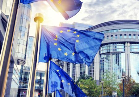 Welt: Европарламент хочет ввести санкции против экс-канцлера ФРГ Шрёдера