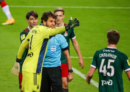 Гильерме дисквалифицирован на два матча после нападок на фанатов «Спартака»