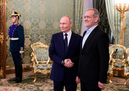 Названа одна из главных тем на переговорах Путина и Пезешкиана