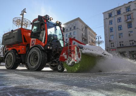 Московские службы перевели в режим повышенной готовности