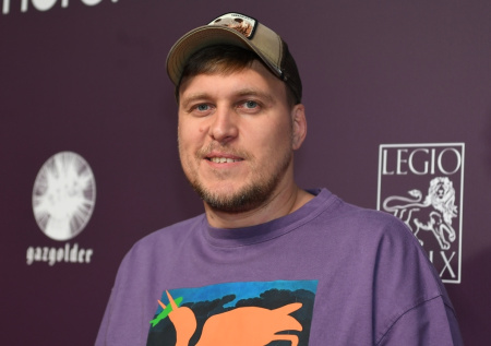 Продюсер предрек конец популярности уехавшего их России комика