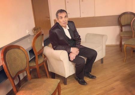 Бари Алибасов планирует судиться с женой из-за квартиры
