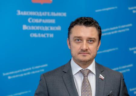 «Партбилета у меня нет»: депутат «Единой России» о поездке в Дубай