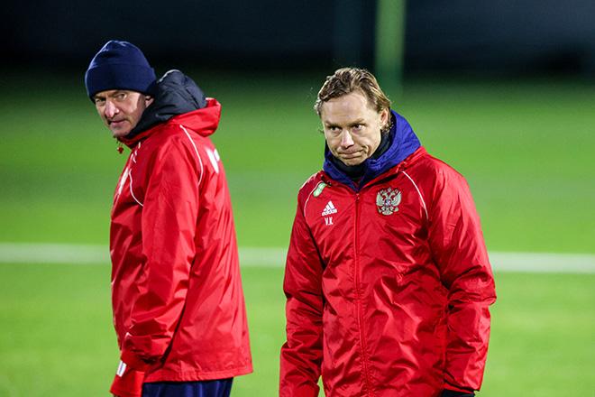 Валерий Карпин