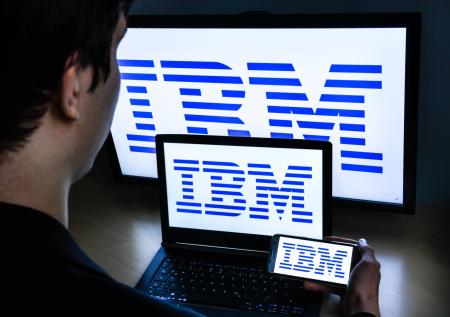  IBM прекратила работу в России