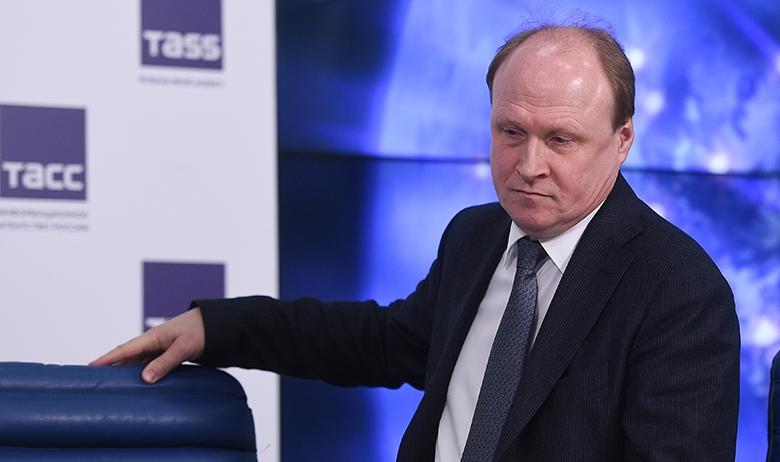 Владимир Толстой
