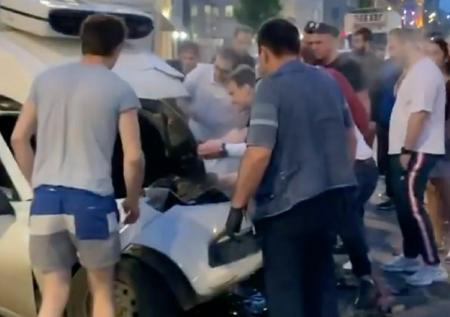 Адвокат семьи Захарова ответил Ефремову на обвинения в «грязном шоу»