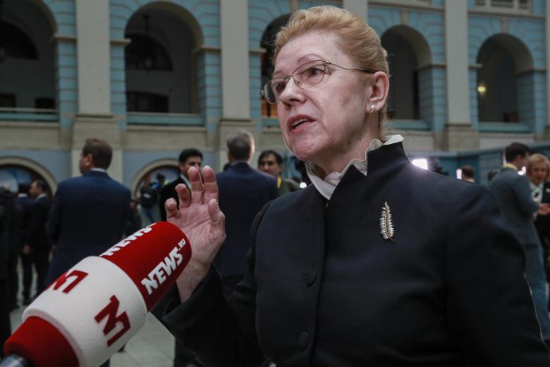 Елена Мизулина