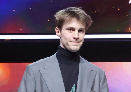 «Кинопоиск» вновь перенес премьеру нашумевшего сериала