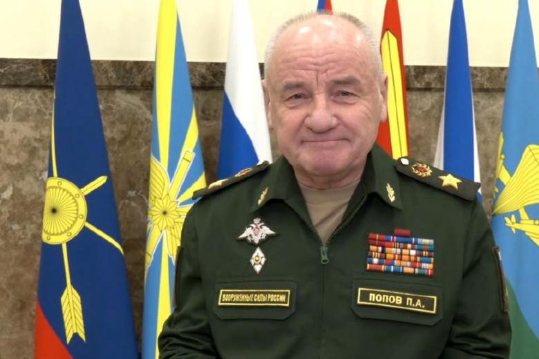 Роман Попов