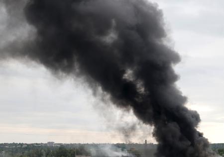Одессу окутало густым дымом после удара по нефтебазе