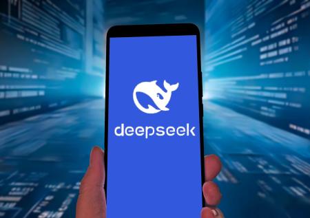 База данных китайской нейросети DeepSeek утекла в открытый доступ