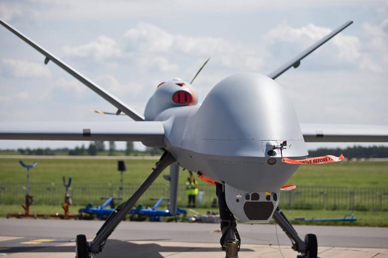 Беспилотник MQ-9