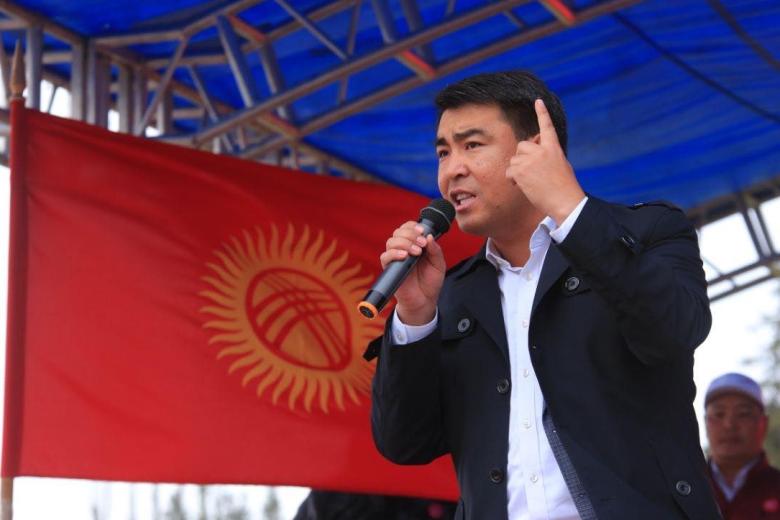 Жанар Акаев