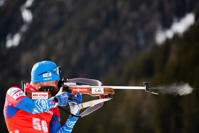 Александр Логинов