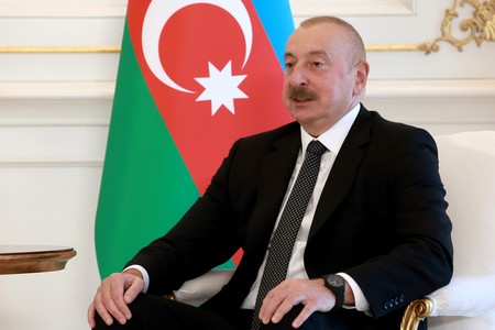 «Они шпионы»: Алиев о мониторинговой миссии ЕС в Армении