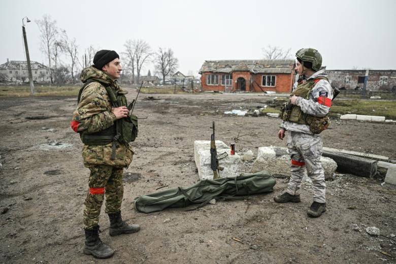 Военнослужащие РФ в освобожденном селе Малая Локня в Суджанском районе Курской области