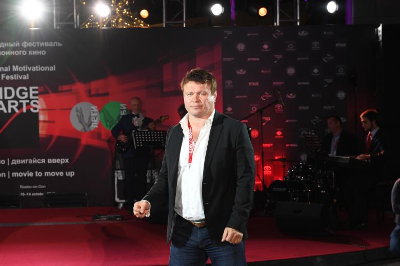 Олег Тактаров