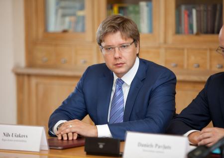 Нил Ушаков назвал уголовное преследование политзаказом