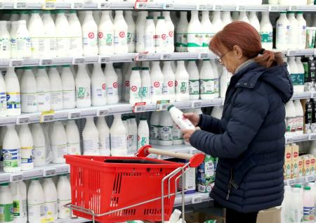 Врач рассказал о рисках полного отказа от молочных продуктов